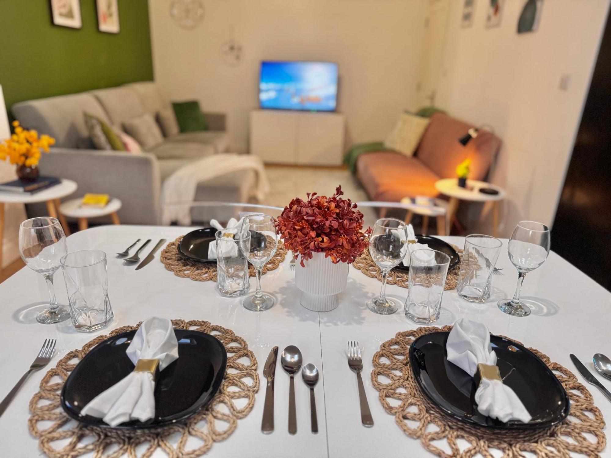 Modern 1-Bed Apt 30Min To Central London & Parking Εξωτερικό φωτογραφία