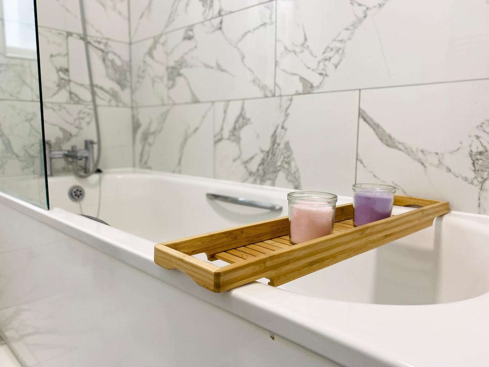Modern 1-Bed Apt 30Min To Central London & Parking Εξωτερικό φωτογραφία